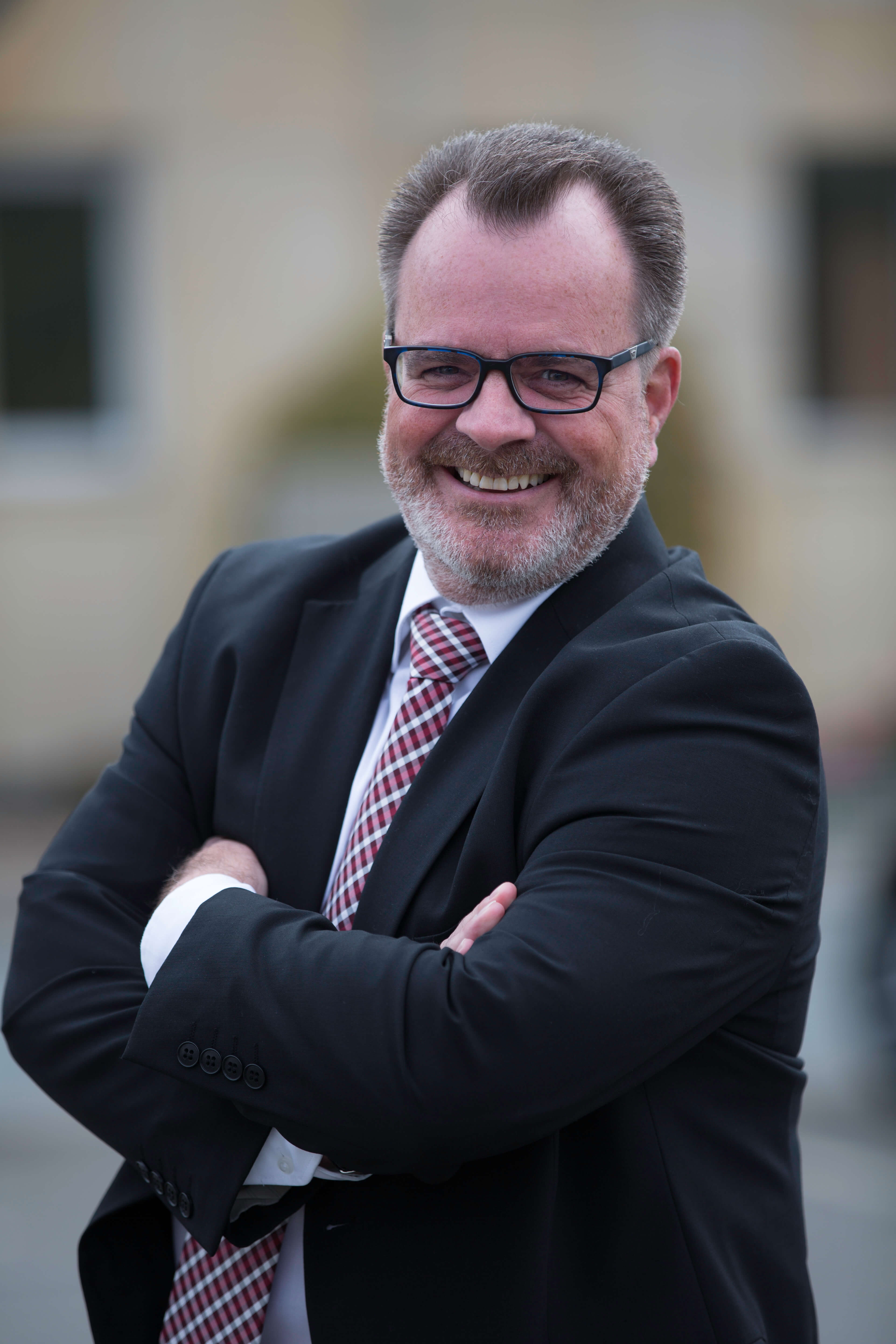 portrait photo of Thorsten Knapp